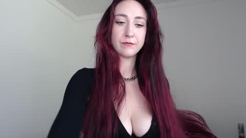 Snapshot of ivyrosiex chatting on October 21, 2025, 3:24 pm Ivy Rosie online show from October 21, 2025, 3:24 pm