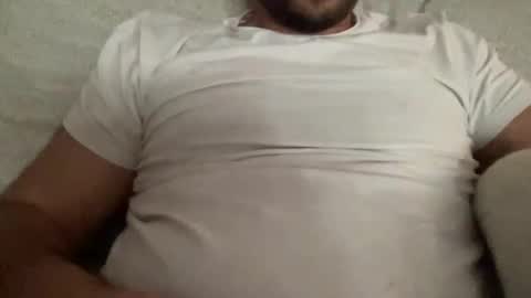 iwishuwereafishinmydish online show from November 16, 2025, 10:37 pm