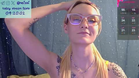 Snapshot of ixsi chatting on February 20, 2026, 9:32 am Nina online show from February 20, 2026, 9:32 am