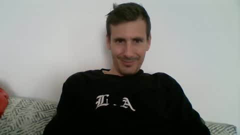 Casandro online show from December 3, 2025, 9:29 am