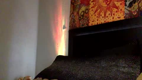 iysisfv online show from April 9, 2026, 6:19 am