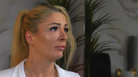 Snapshot of izabelle_02 chatting on April 8, 2026, 3:28 am izabelle_02 online show from April 8, 2026, 3:28 am