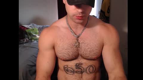 Snapshot of izak144 chatting on December 12, 2024, 7:26 pm izak144 online show from December 12, 2024, 7:26 pm