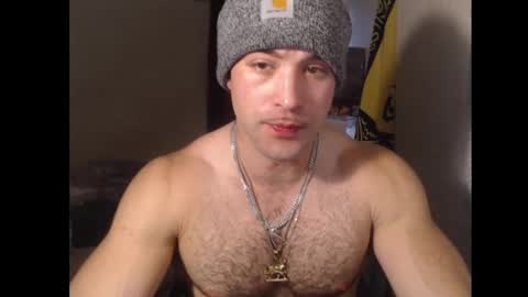 Snapshot of izak144 chatting on January 25, 2025, 12:17 am izak144 online show from January 25, 2025, 12:17 am