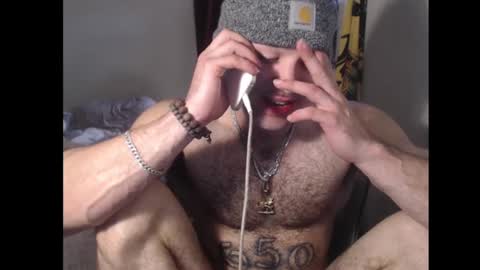 Snapshot of izak144 chatting on February 18, 2025, 9:31 pm izak144 online show from February 18, 2025, 9:31 pm