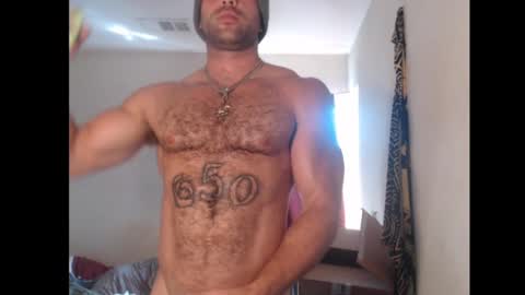 Snapshot of izak144 chatting on September 23, 2025, 6:33 pm izak144 online show from September 23, 2025, 6:33 pm