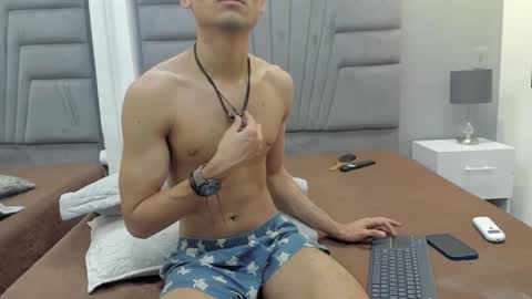 izato online show from February 27, 2025, 5:15 pm