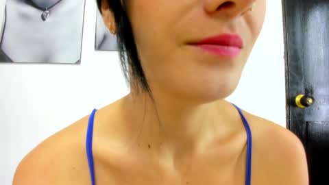 Snapshot of izzy_cum chatting on January 16, 2025, 1:25 pm Izzy online show from January 16, 2025, 1:25 pm