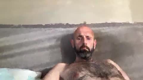 izzysboytoy1 online show from April 20, 2026, 6:49 am