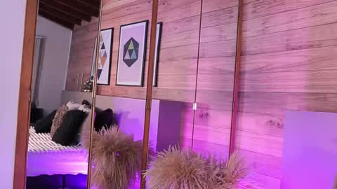 izzywild1 online show from November 19, 2025, 11:21 am