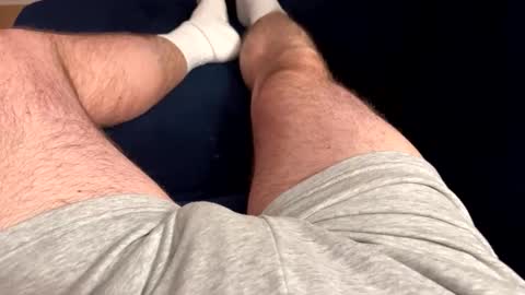 Snapshot of j0n275 chatting on December 15, 2025, 11:20 pm j0n275 online show from December 15, 2025, 11:20 pm