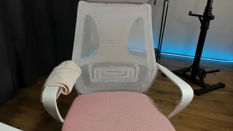 Danny online show from December 29, 2024, 1:06 pm