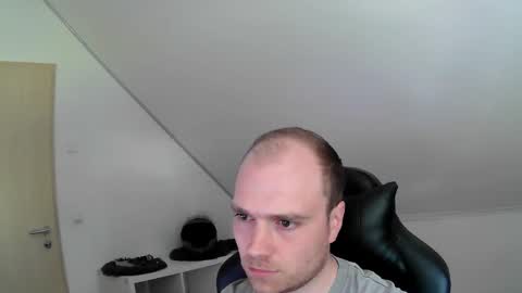 Snapshot of j_german783377 chatting on April 29, 2026, 7:45 am here4y online show from April 29, 2026, 7:45 am