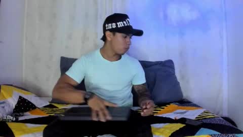 i am juan musiry independent model  online show from December 9, 2024, 5:07 am