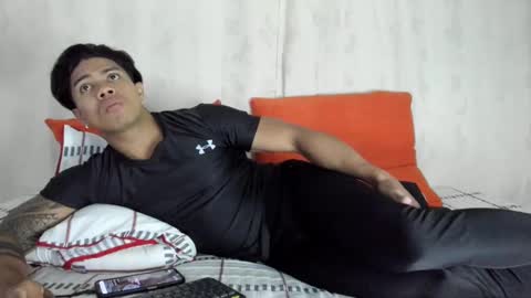 i am juan musiry independent model  online show from January 27, 2025, 8:07 am