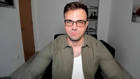 Jace online show from September 9, 2025, 4:17 pm