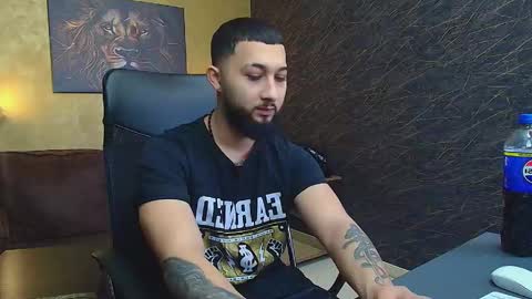 Snapshot of jacezachary chatting on February 17, 2025, 1:10 pm JaceZachary online show from February 17, 2025, 1:10 pm
