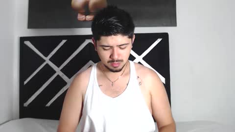 Snapshot of jack03xx_ chatting on December 2, 2025, 9:32 pm Jack online show from December 2, 2025, 9:32 pm