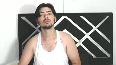 Snapshot of jack03xx_ chatting on May 1, 2026, 7:51 pm Jack online show from May 1, 2026, 7:51 pm