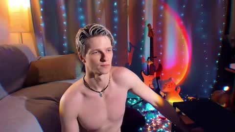 brestonsweet online show from December 20, 2025, 1:12 am