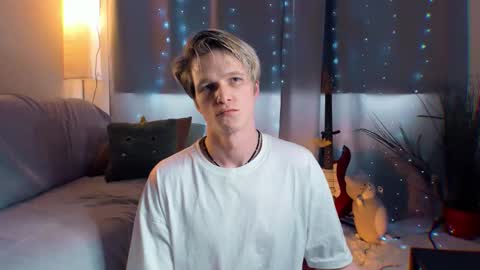 brestonsweet online show from April 15, 2026, 11:17 am