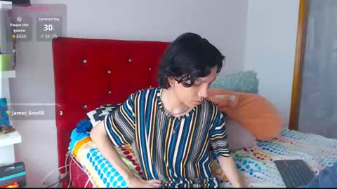 Snapshot of jack_s21 chatting on November 16, 2025, 5:29 pm Laick online show from November 16, 2025, 5:29 pm