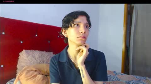 Snapshot of jack_s21 chatting on April 25, 2026, 6:49 am Laick online show from April 25, 2026, 6:49 am