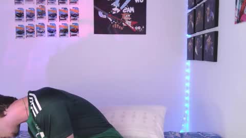 J online show from November 28, 2025, 2:53 pm