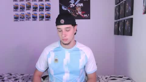 Snapshot of jack_walker190 chatting on May 7, 2026, 1:00 am J online show from May 7, 2026, 1:00 am