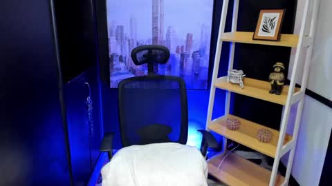 Snapshot of jackblanco_ chatting on January 10, 2025, 3:50 am Jack White online show from January 10, 2025, 3:50 am