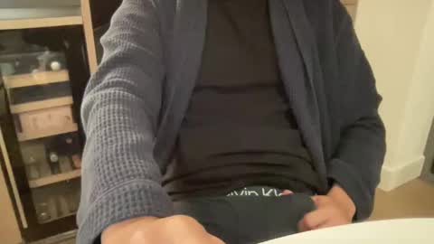 Snapshot of jacklas111 chatting on December 16, 2024, 4:49 pm jacklas111 online show from December 16, 2024, 4:49 pm