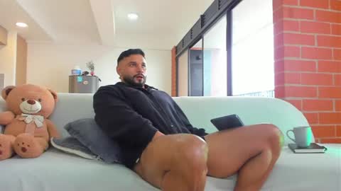 Snapshot of jackson_wayne__ chatting on May 7, 2026, 12:21 pm Jackson Wayne online show from May 7, 2026, 12:21 pm