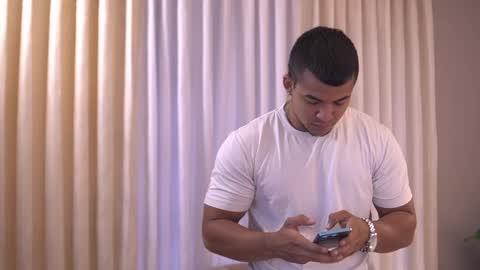 Jackson Bell online show from September 18, 2025, 1:02 pm