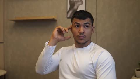 Jackson Bell online show from April 1, 2026, 1:23 pm