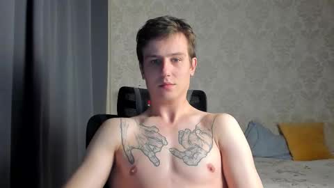 Nikolay online show from October 4, 2025, 9:35 pm