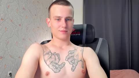 Nikolay online show from October 24, 2025, 8:16 pm