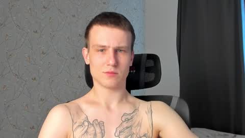 Nikolay online show from April 6, 2026, 4:46 am