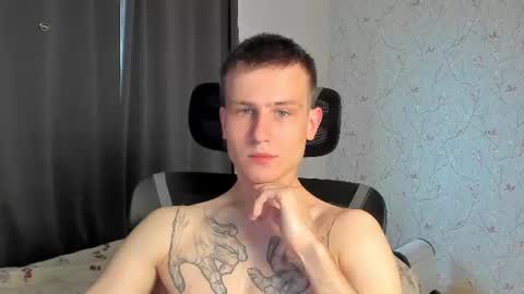Nikolay online show from June 15, 2026, 3:09 am