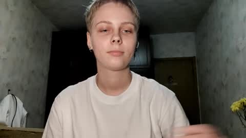 Snapshot of jaclynstreitenberge chatting on October 16, 2025, 3:13 pm Mary online show from October 16, 2025, 3:13 pm