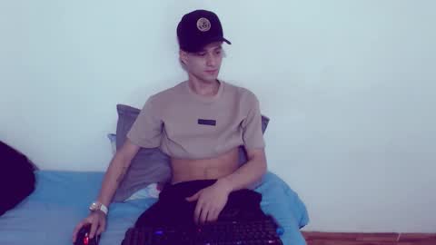 Snapshot of jacob_bad_boy chatting on November 20, 2025, 11:26 pm Jacob online show from November 20, 2025, 11:26 pm