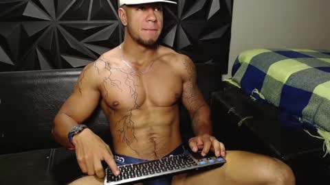 Snapshot of jacob_beckett chatting on March 8, 2025, 11:37 am Jacob online show from March 8, 2025, 11:37 am