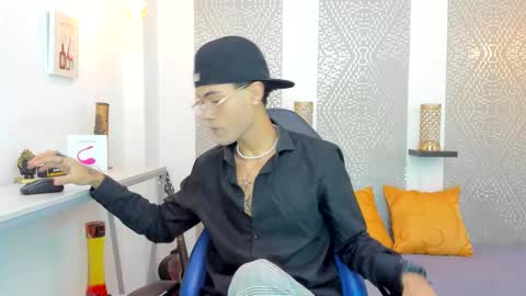 jacob_blackwell online show from January 7, 2026, 7:27 pm