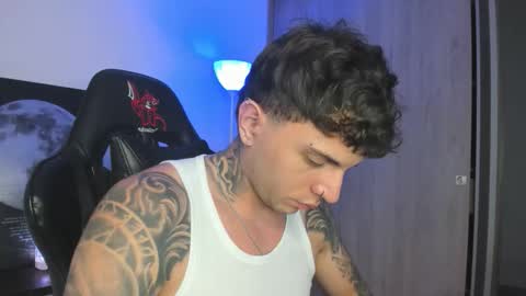 jacobb116 online show from November 23, 2025, 1:05 am