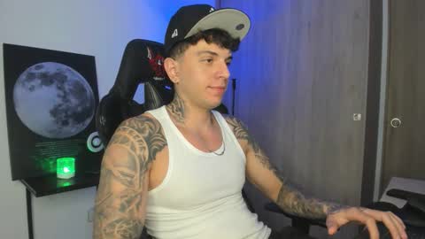 jacobb116 online show from November 28, 2025, 1:08 am