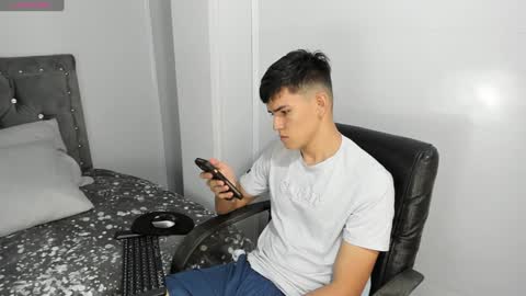 Jacob Lee online show from December 27, 2024, 7:46 pm