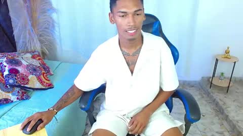 Snapshot of jacobcum18 chatting on May 16, 2026, 2:05 pm jacobcum18 online show from May 16, 2026, 2:05 pm
