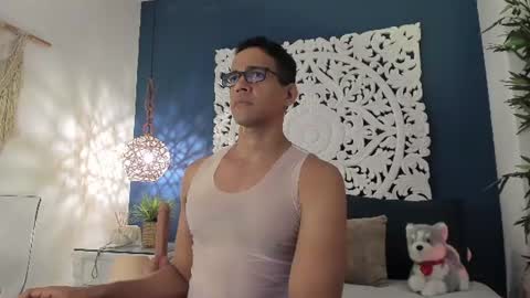 Snapshot of jacobdraven chatting on July 14, 2026, 1:41 am jacobdraven online show from July 14, 2026, 1:41 am