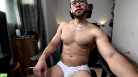 Snapshot of jacobt77 chatting on December 27, 2024, 3:04 pm Jacob online show from December 27, 2024, 3:04 pm