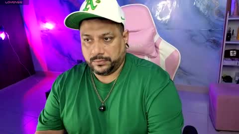 Snapshot of jacoob_woods chatting on May 1, 2026, 4:11 pm daddy sir master bear online show from May 1, 2026, 4:11 pm