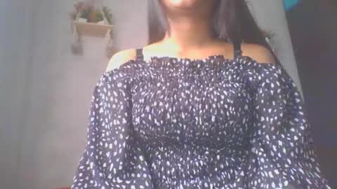 jacqueline_fernandez online show from February 24, 2025, 6:49 am